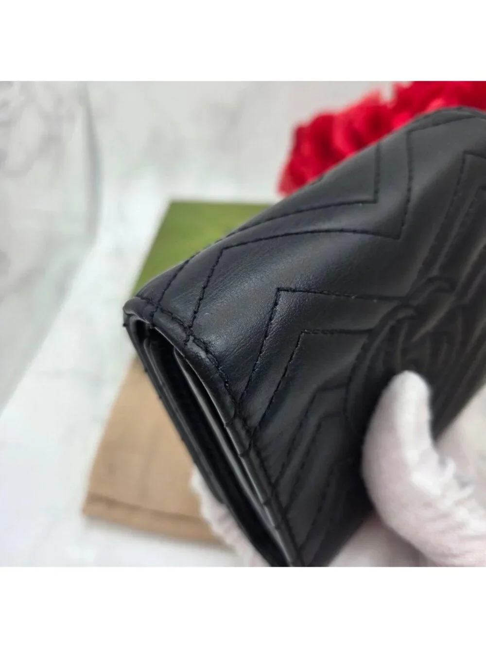 Gucci Fold Wallet GG Marmont Quilted Black